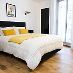 Le Joyau Des Parcs Classe 4 Etoiles Au Calme Avec Terrasse Apartment *