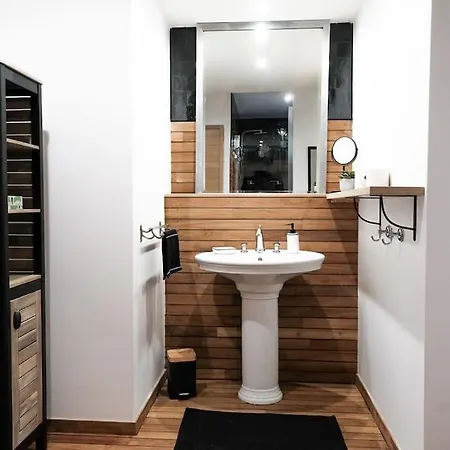 Le Joyau Des Parcs Classe 4 Etoiles Au Calme Avec Terrasse شقة *