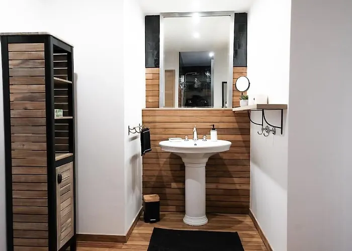 Le Joyau Des Parcs Classe 4 Etoiles Au Calme Avec Terrasse Apartman *